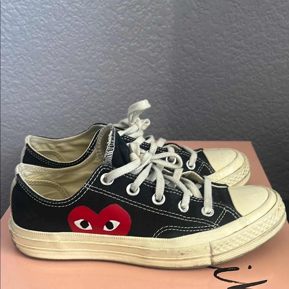 COMME des GARÇONS converse size 6 women’s
